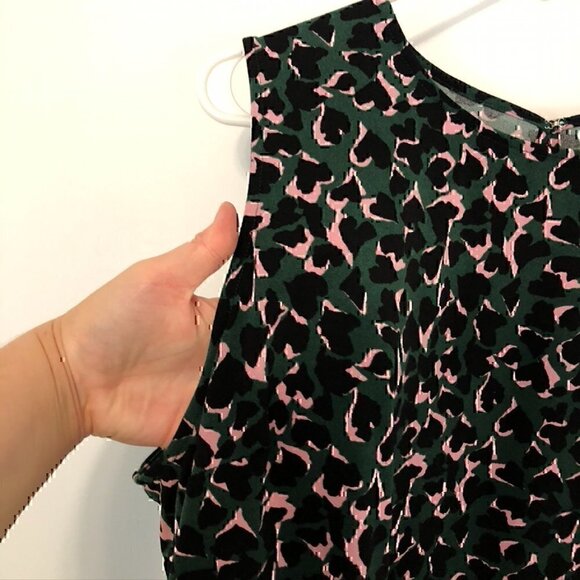 41 HAWTHORN STITCH FIX Plus Size Baneberry Crew Neck Knit Top Heart Leopard Tank - Picture 7 of 12